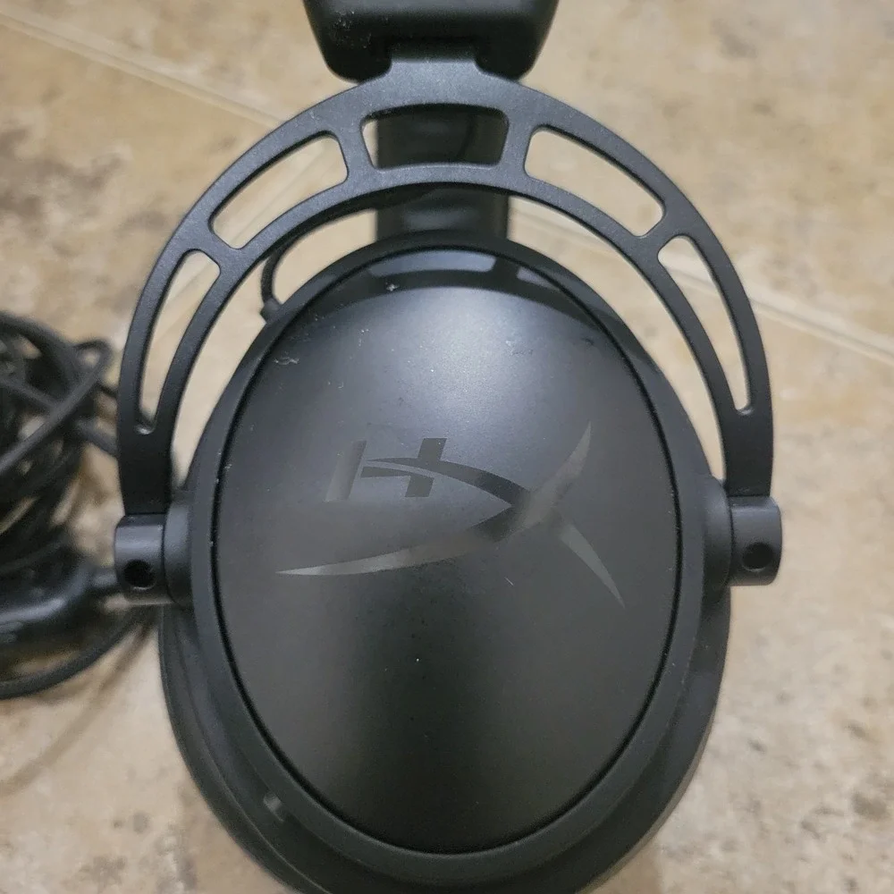 HyperX Cloud Alpha Pro Gaming Headset Excellent Condition NO MIC PS5 Xbox PC